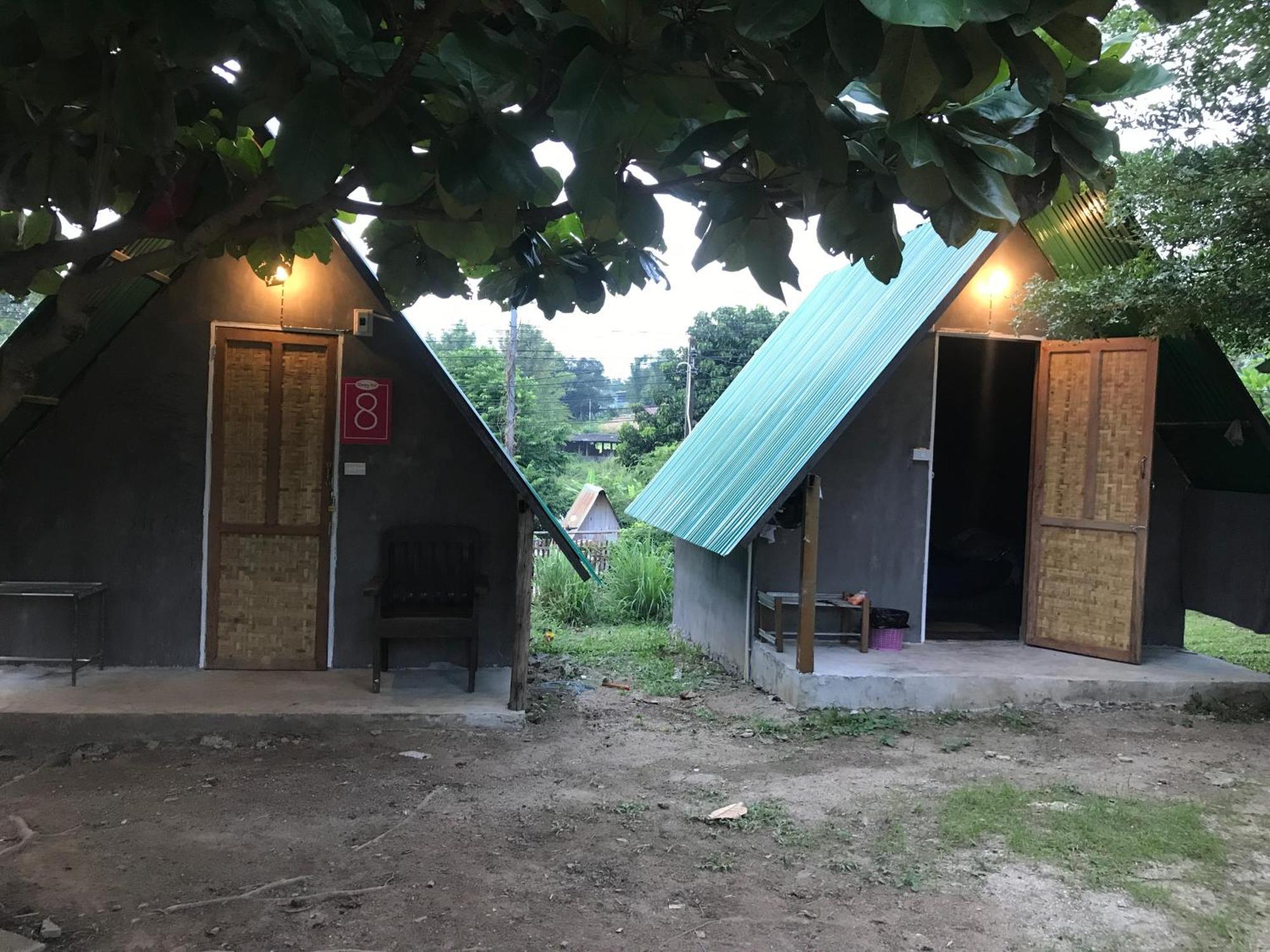 Pai Sleepy Hut Guest House Ngoại thất bức ảnh